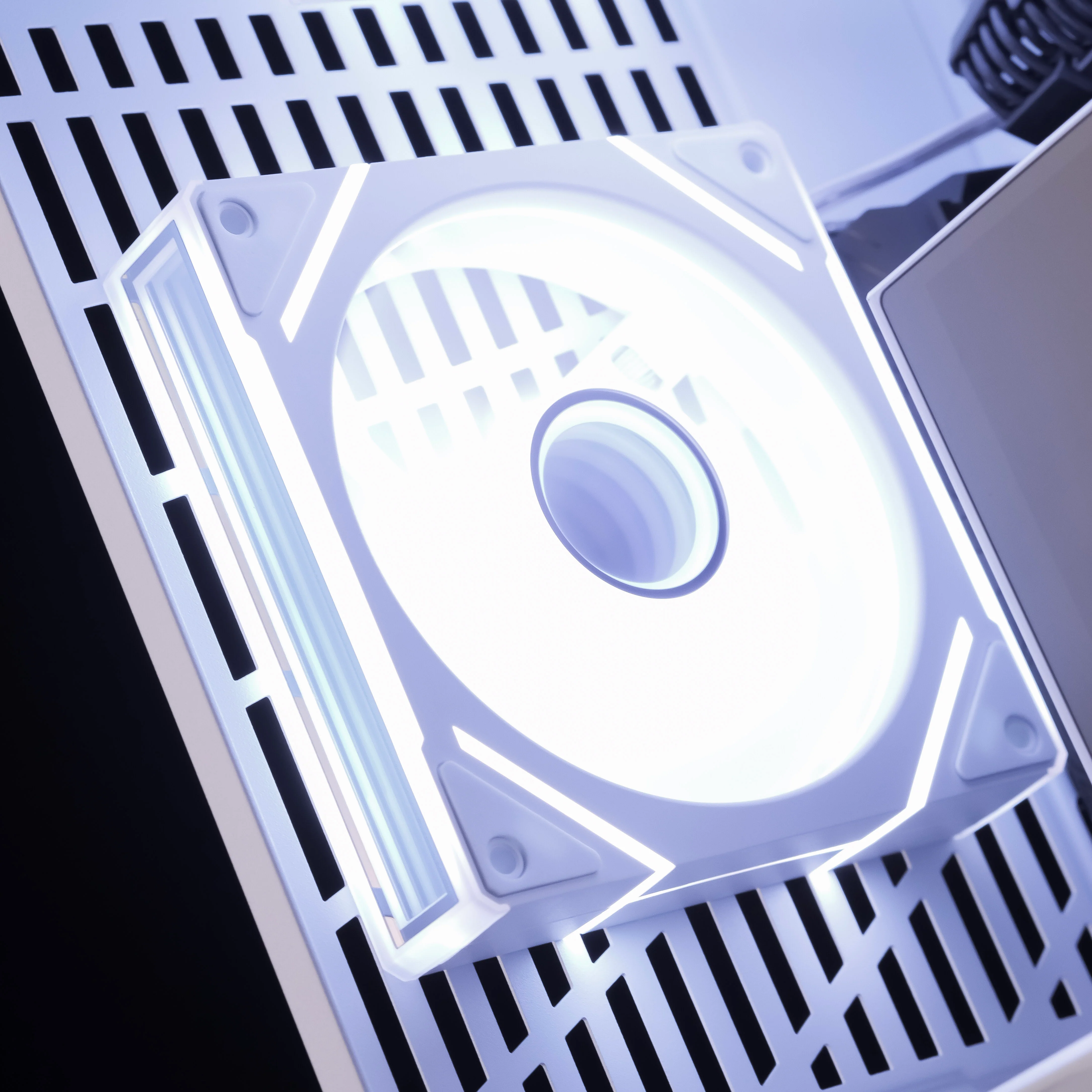 IMPERIUM FROST: RYZEN 9 9950X3D | RTX 5090 - Image 6