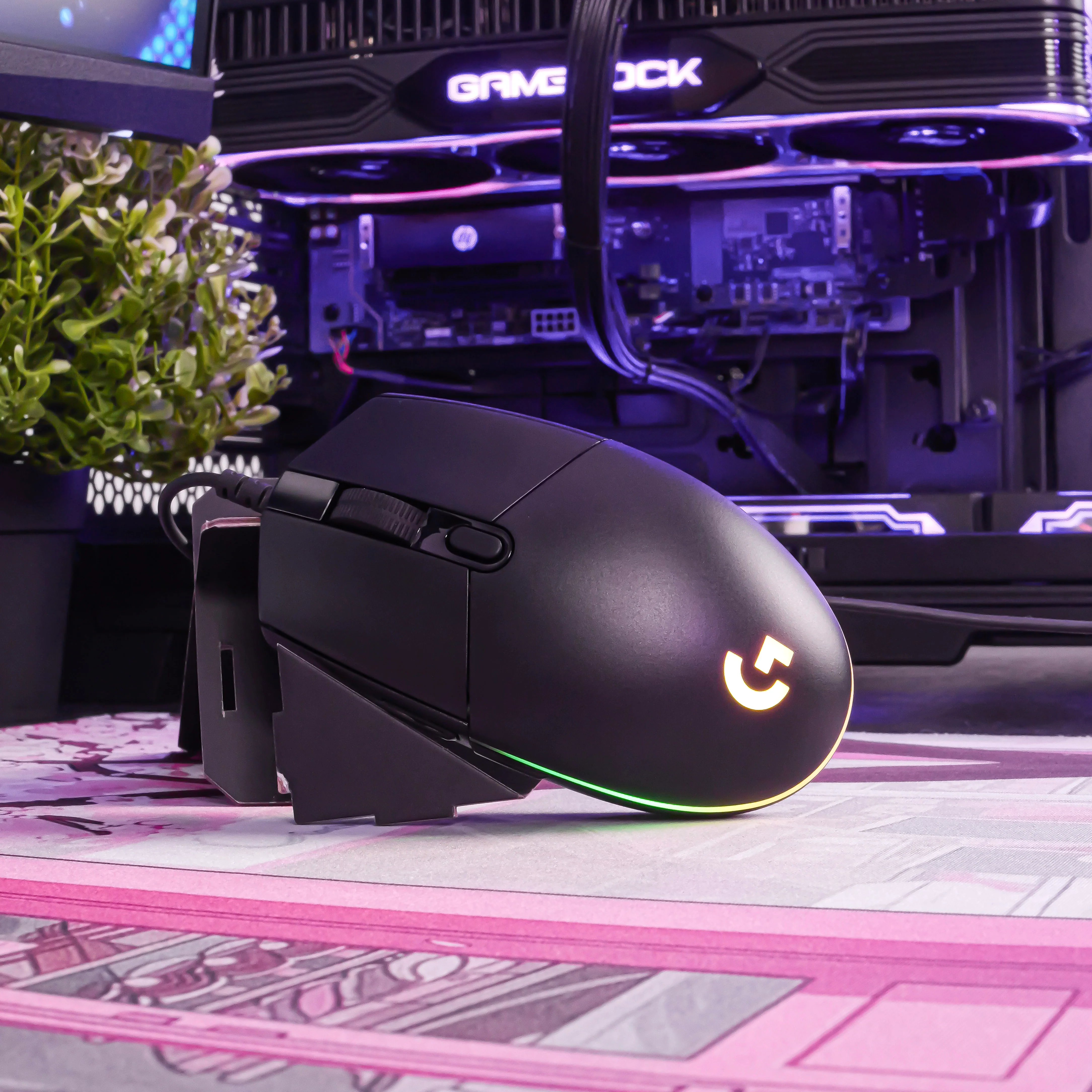 Logitech G203 LIGHTSYNC RGB Gaming Mouse